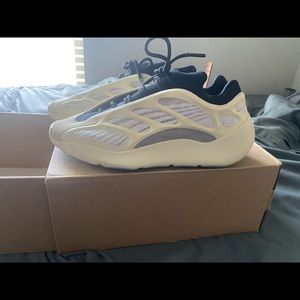 Adidas Yeezy 700 V3 Azael